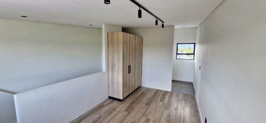 2 Bedroom Property for Sale in Table View Western Cape